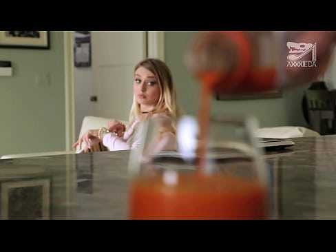 ❤️ Gabadha kulul ee leh naasaha waaweyn iyo maxsiyada cidhiidhiga ah waxay ka helaysaa diiqu guuldarradu, laakiin aad u adag annaga %so.zoomporno.ru ﹏