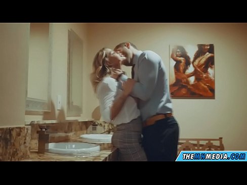 ❤️ Marka timo cad oo bunni ah ay kugu sasabtaan qolka nasashada ee dadweynaha annaga %so.zoomporno.ru ﹏